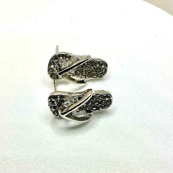 NWOT - Sparkling Silver Crystal Flip-Flop Earrings - Picture 5 of 13